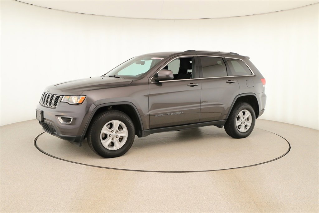 Used 2017 Jeep Grand Cherokee Laredo w/ Quick Order Package 23E image 13