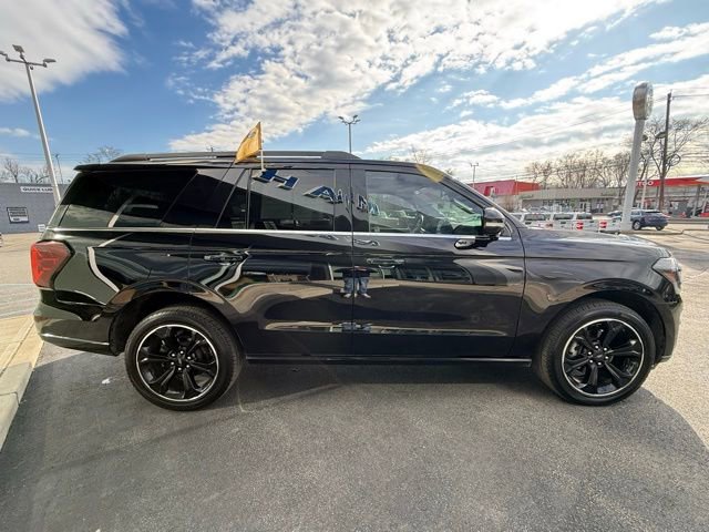 Certified 2023 Ford Expedition Limited image 10