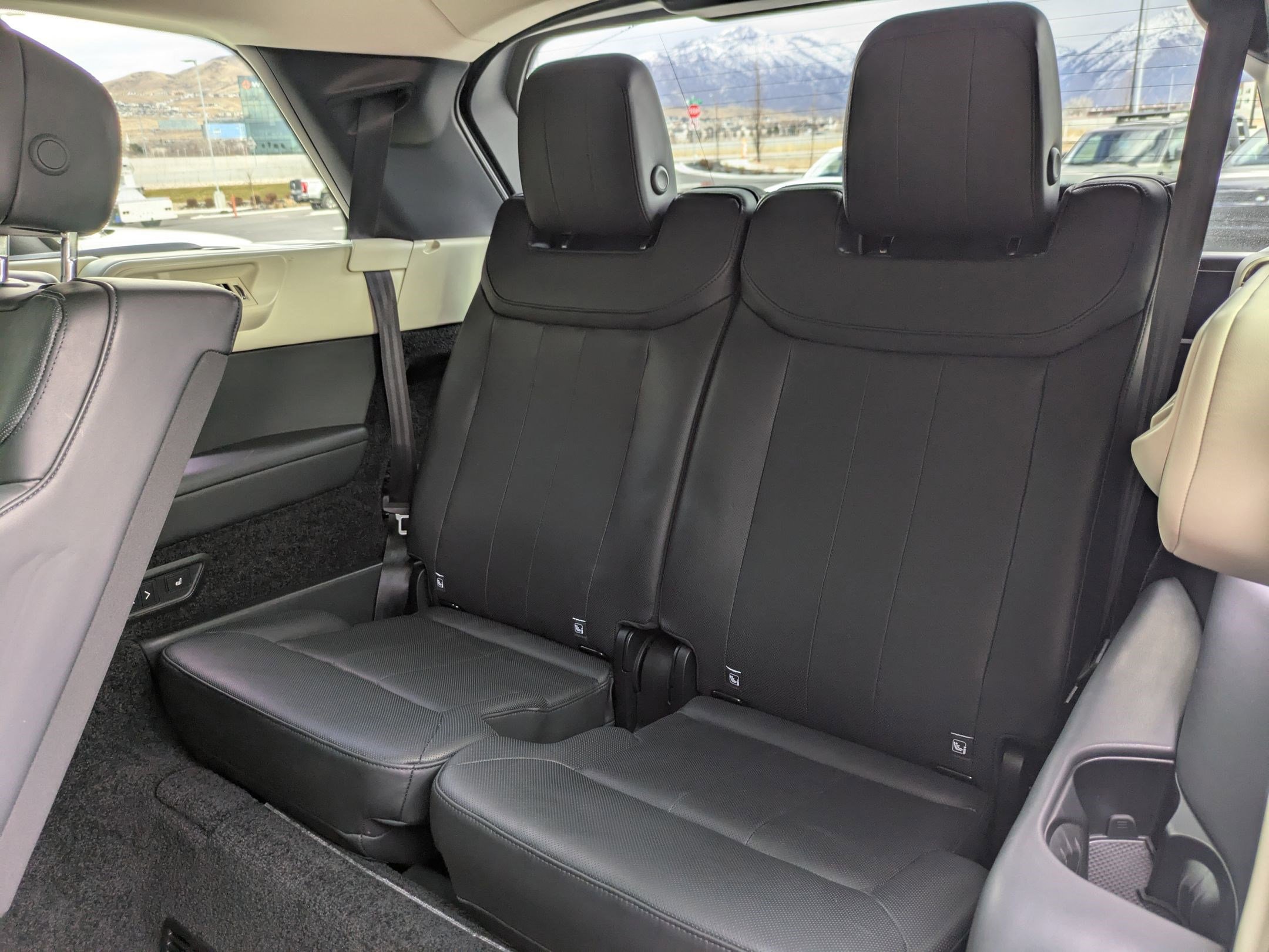 Certified 2022 Land Rover Range Rover Long Wheelbase SE image 28