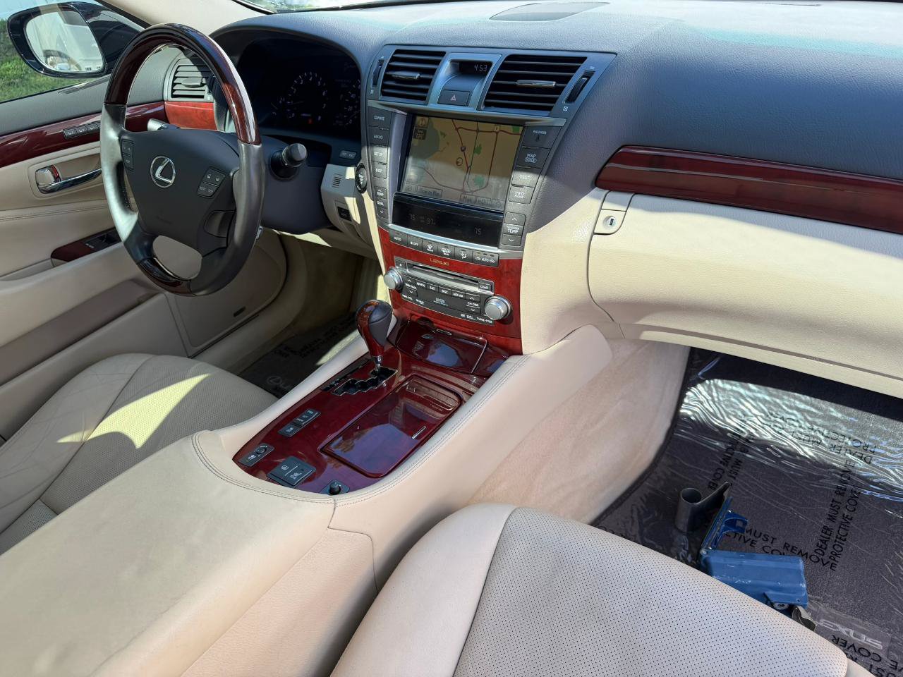 Used 2012 Lexus LS 460 w/ Luxury Value Edition RWD image 46