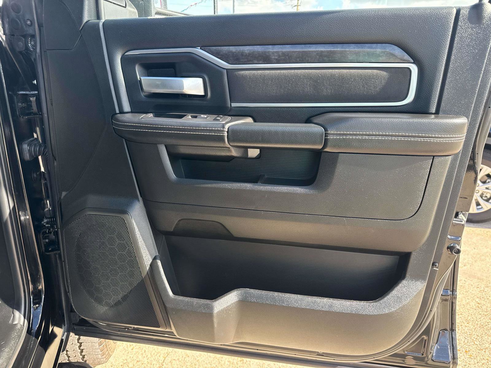 Used 2024 RAM 2500 Big Horn w/ Night Edition image 13