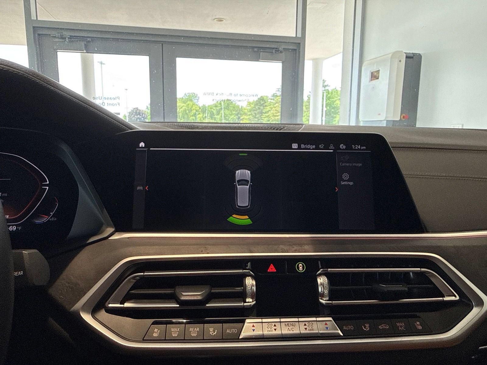 Used 2023 BMW X5 xDrive40i w/ Luxury Seating Package AWD/4WD image 21