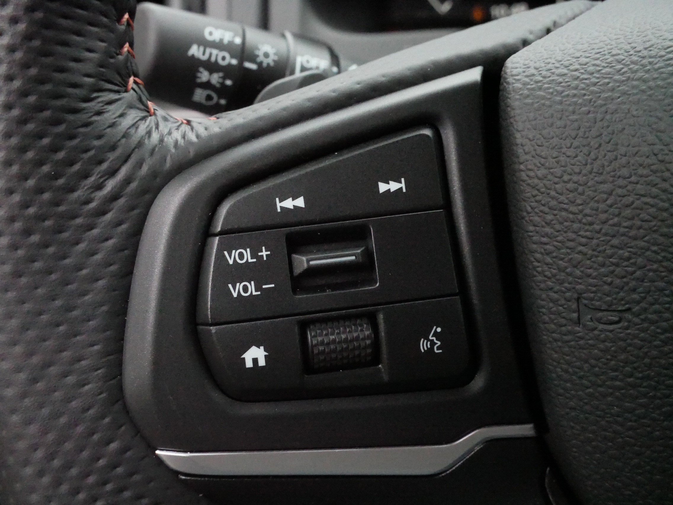 Certified 2025 Honda Ridgeline TrailSport image 26