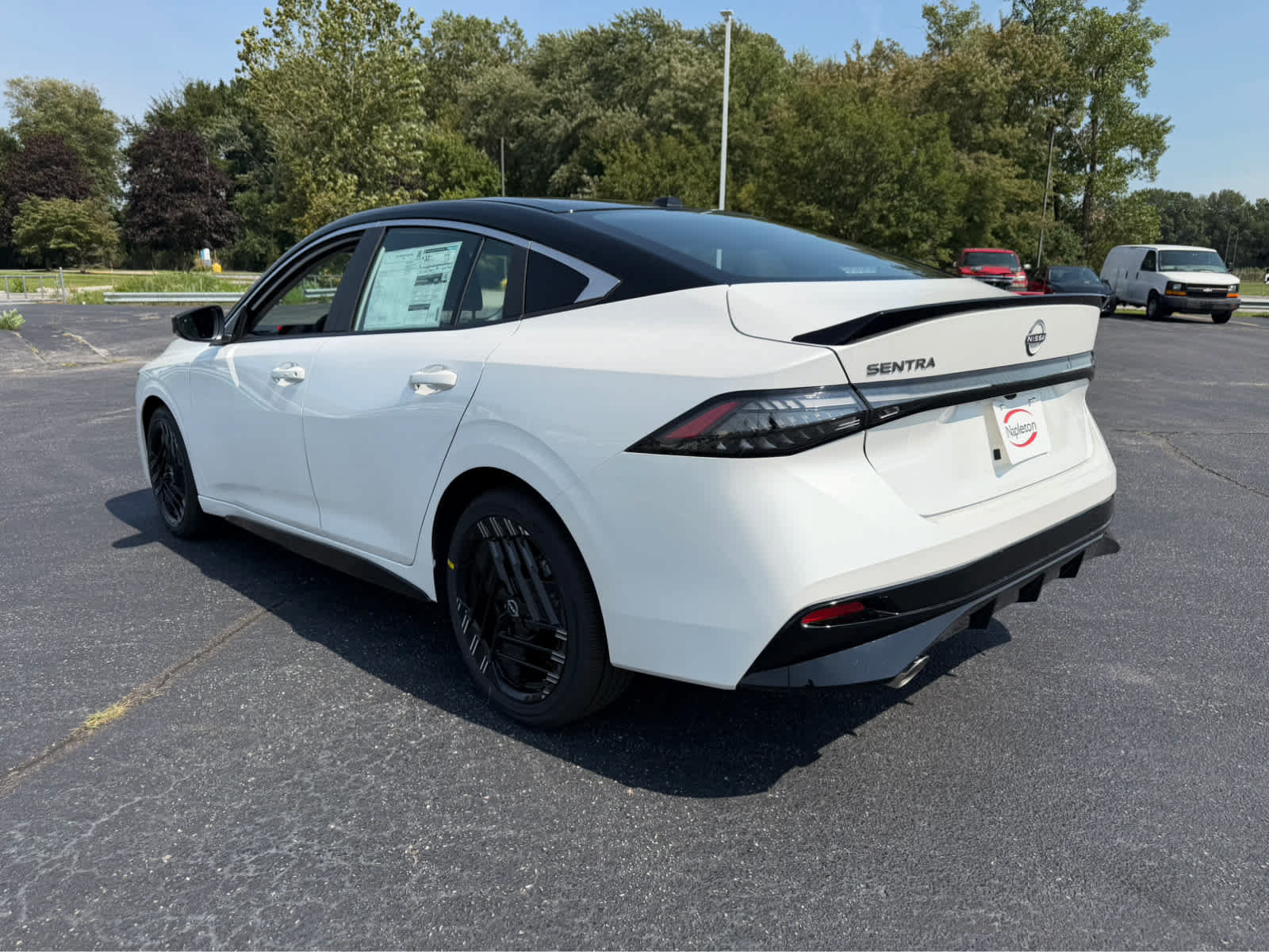 New 2027 Nissan Sentra SR w/ SR All Weather Package FWD image 5