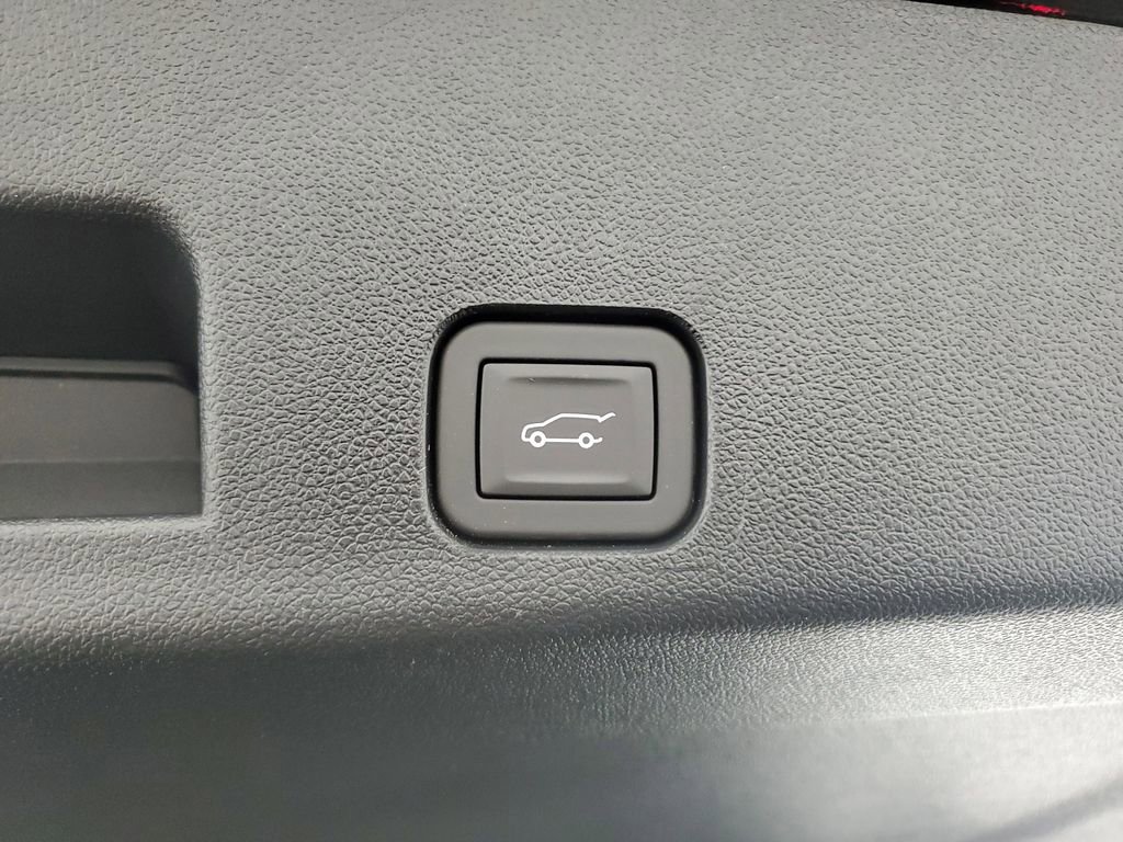 New 2026 Chevrolet Traverse Z71 w/ Enhanced Driving Package AWD/4WD image 37