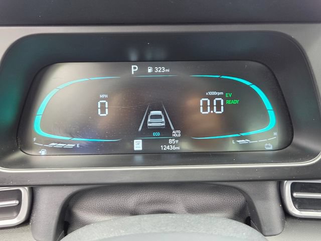 Certified 2025 Hyundai Elantra Hybrid FWD image 22