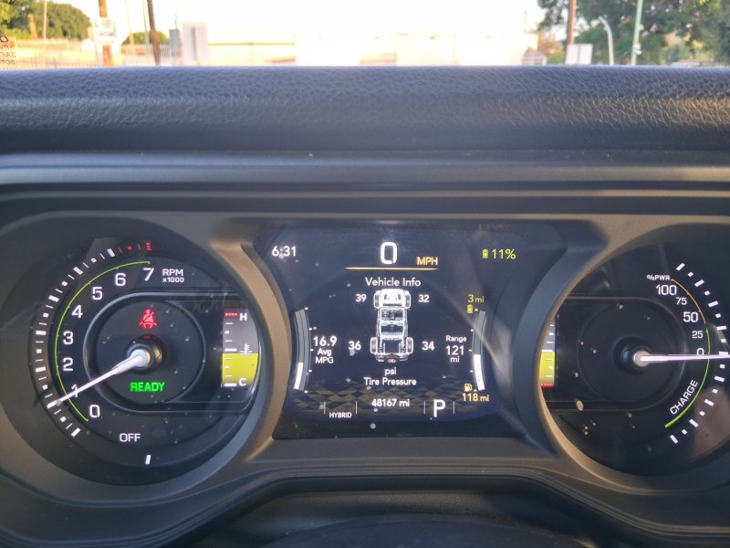 Used 2024 Jeep Wrangler Unlimited AWD/4WD image 14