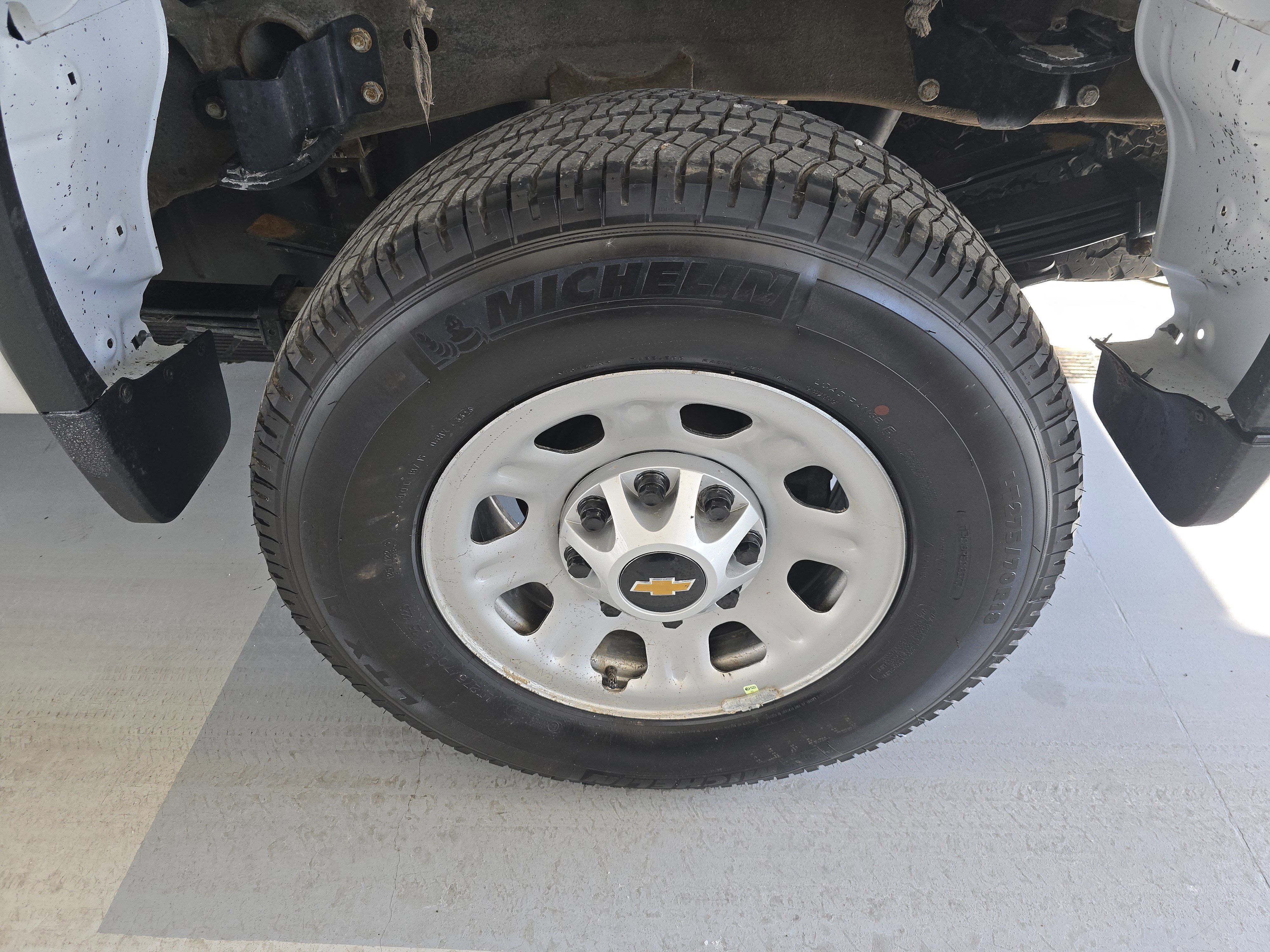 Used 2024 Chevrolet Silverado 3500 W/T image 9