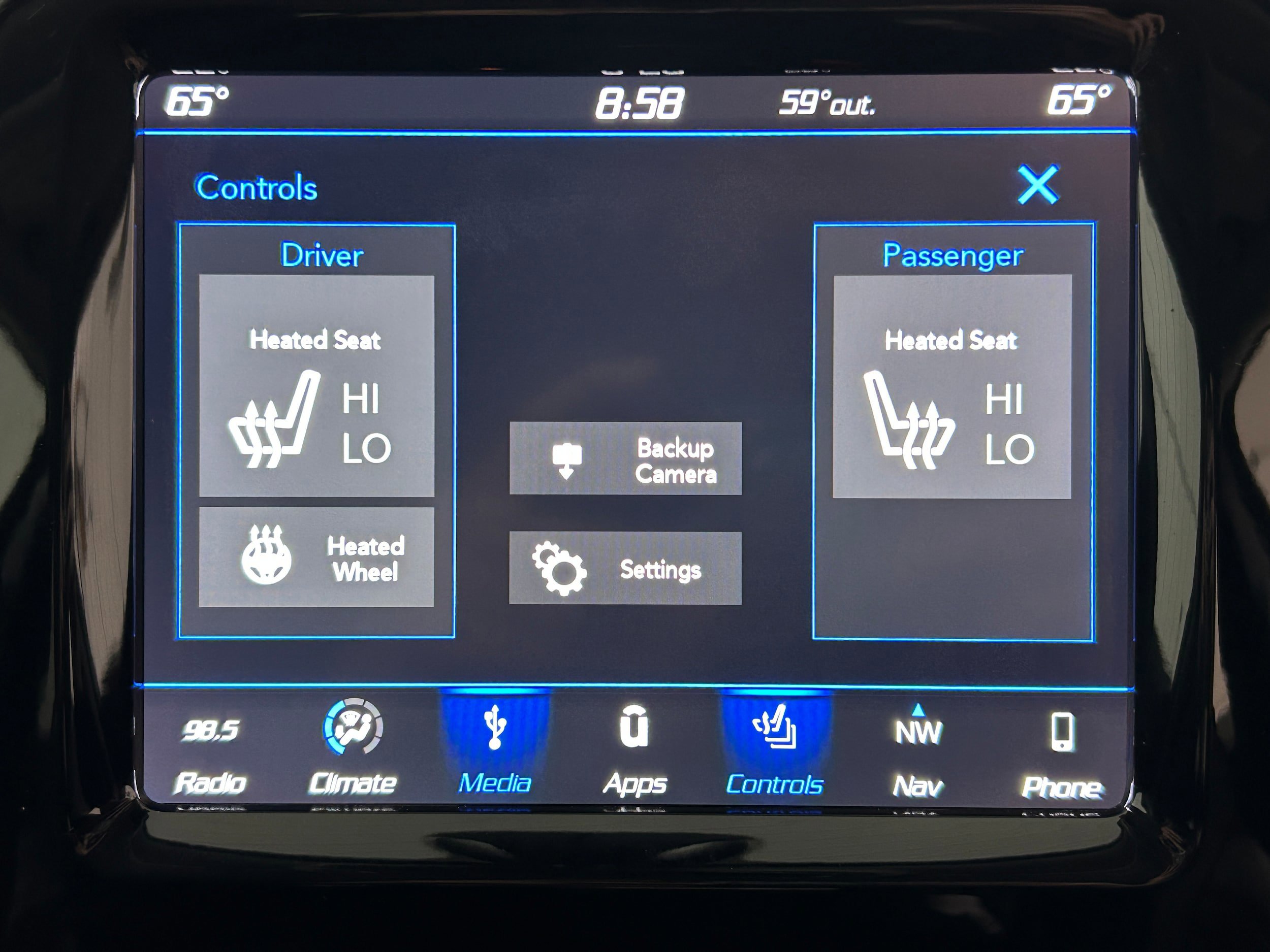 Used 2019 Jeep Cherokee Limited AWD/4WD image 8