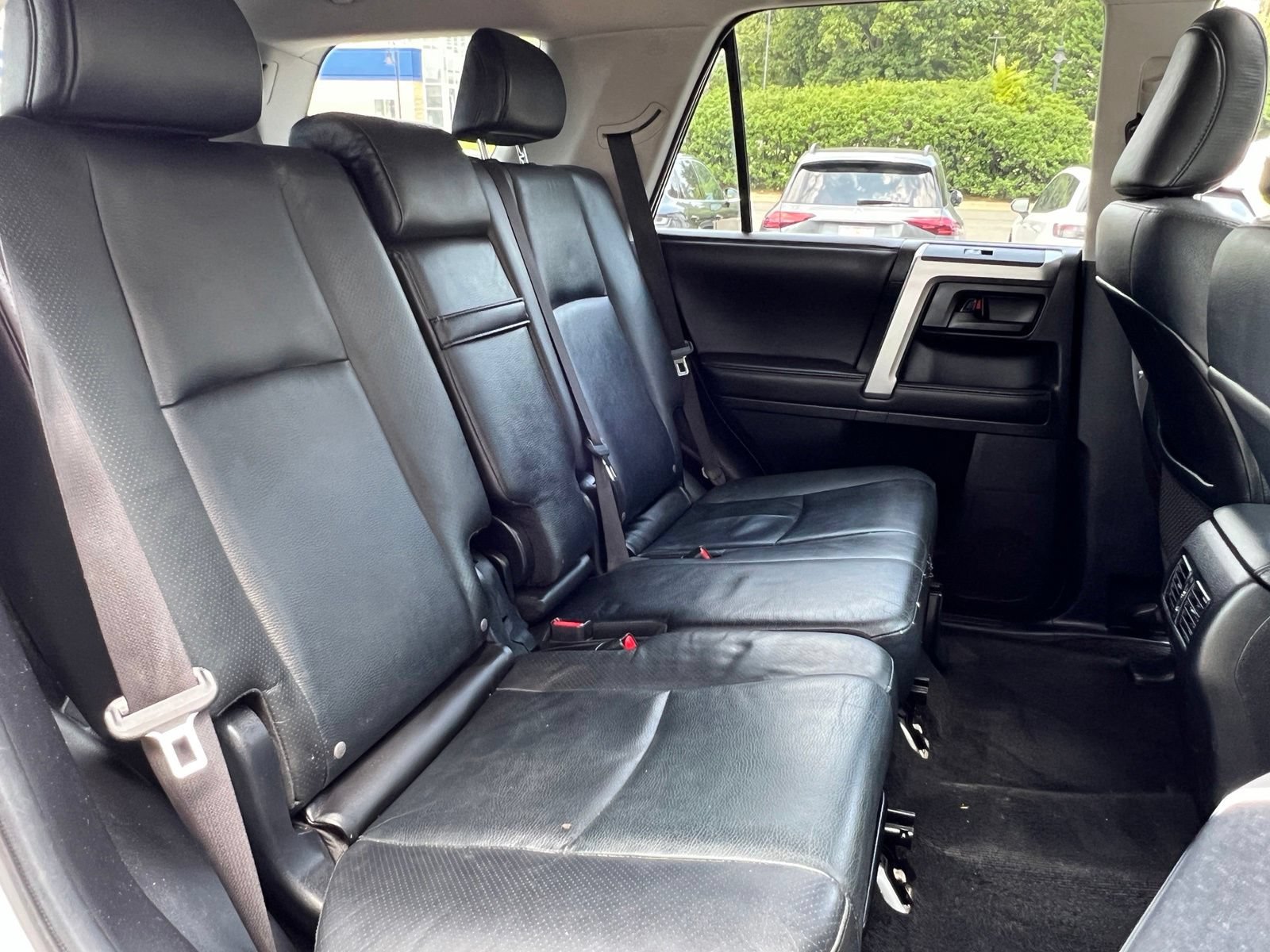 Used 2011 Toyota 4Runner Limited AWD/4WD image 10