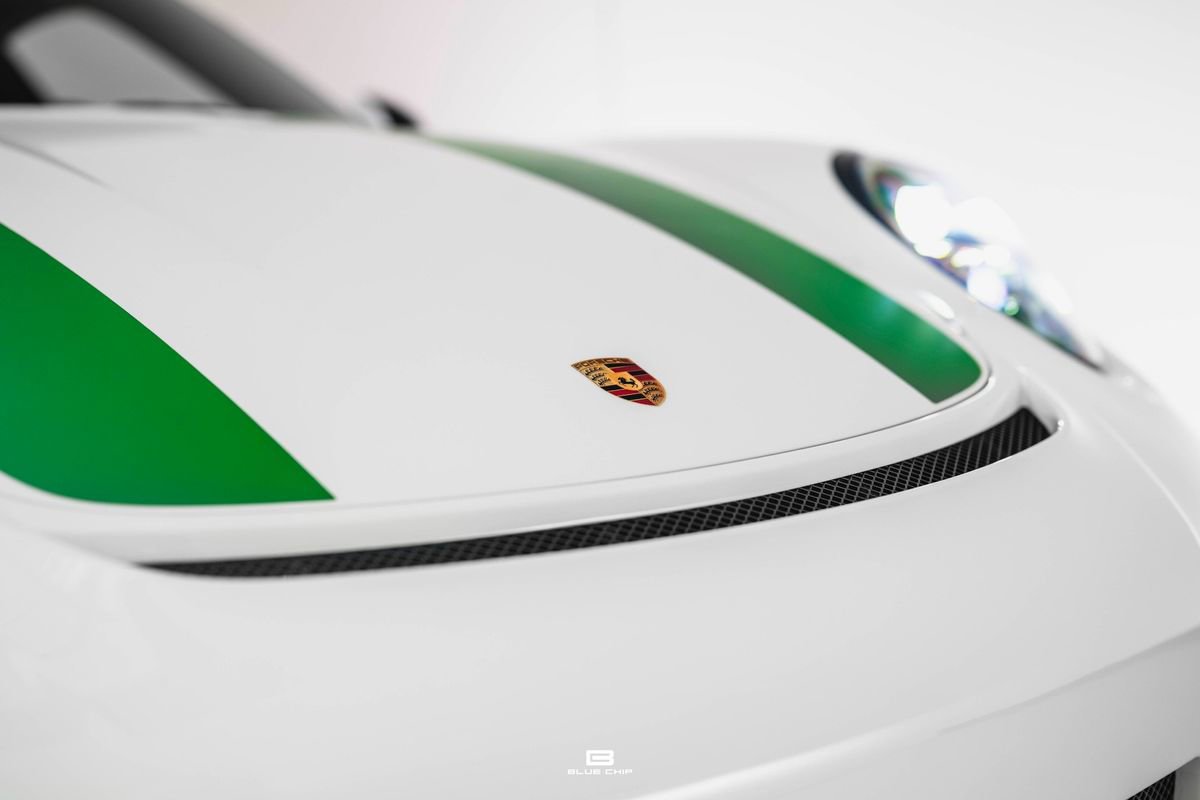 Used 2016 Porsche 911 R image 13