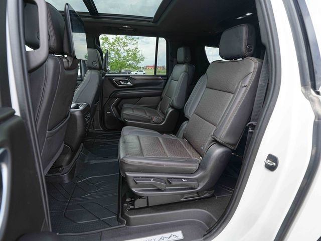 Used 2021 Chevrolet Suburban High Country AWD/4WD image 19