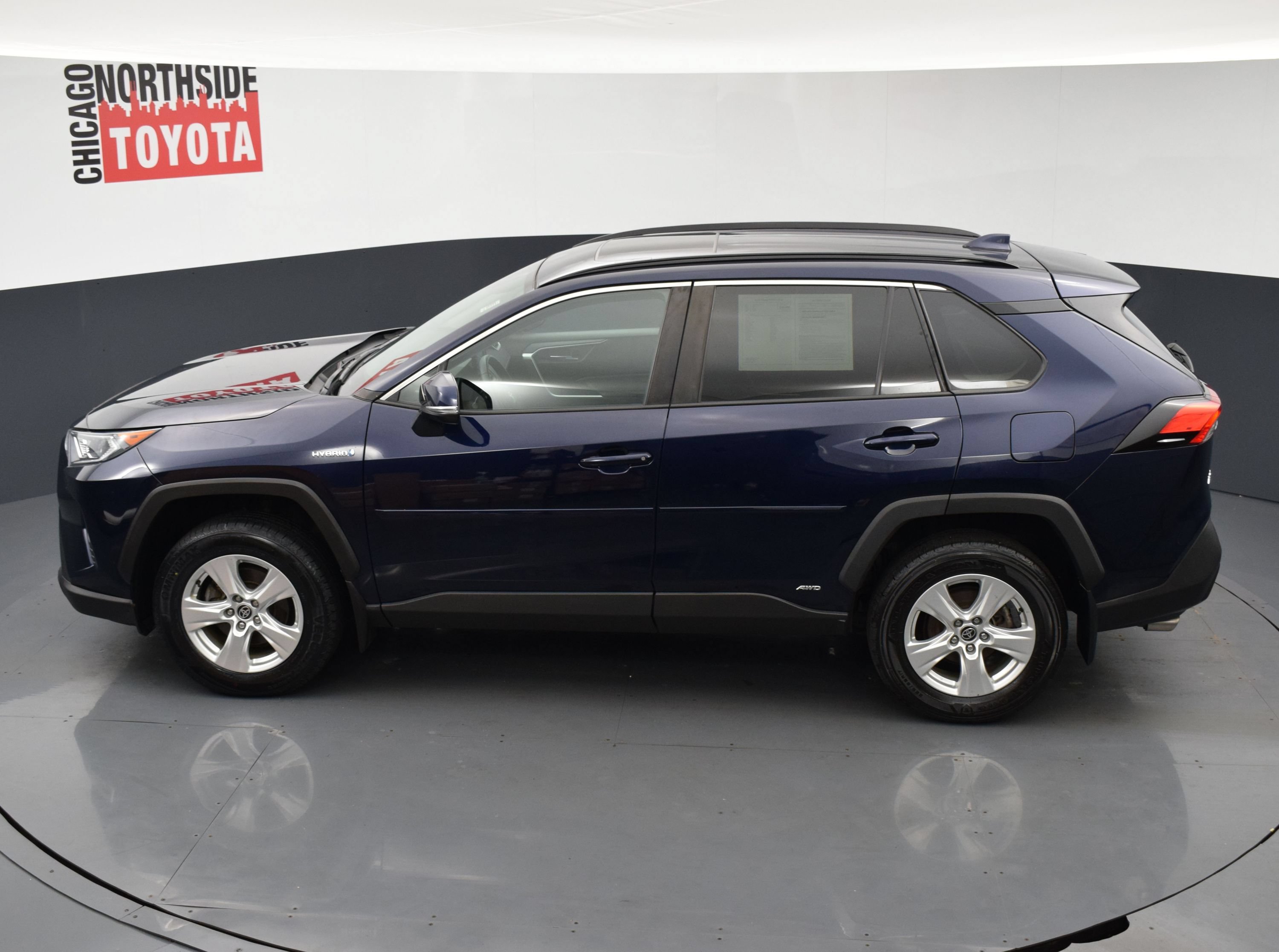 Used 2021 Toyota RAV4 XLE w/ Convenience Package AWD/4WD image 21