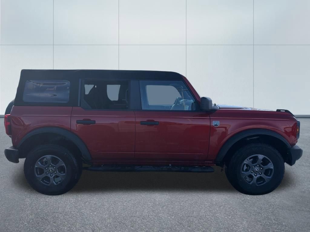 Used 2023 Ford Bronco Big Bend image 2