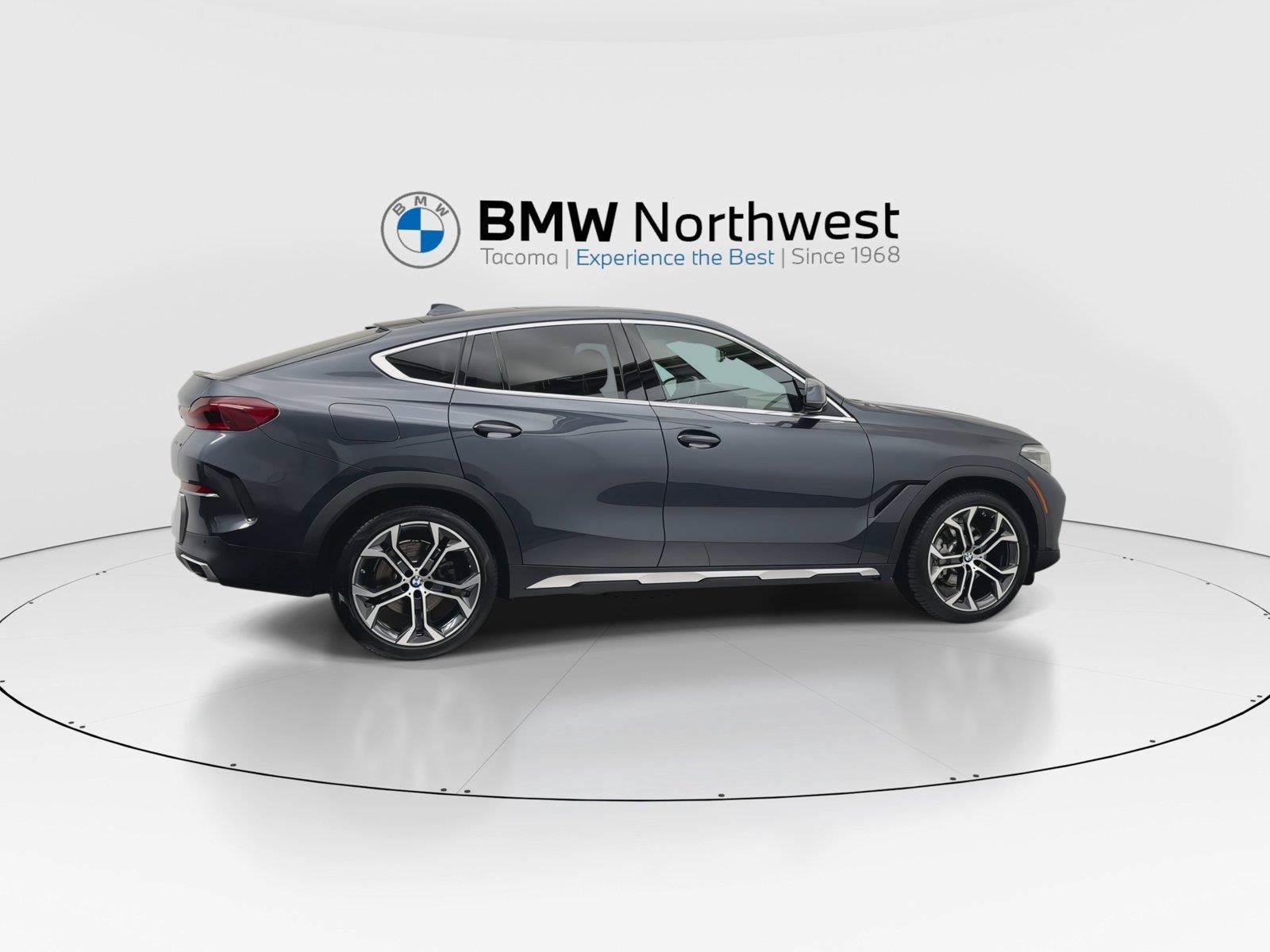 Used 2021 BMW X6 sDrive40i w/ Premium Package RWD image 4