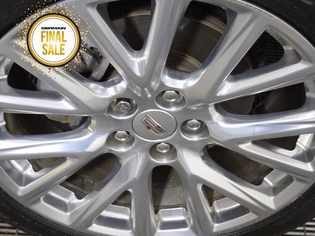 Used 2019 Cadillac XT4 Luxury w/ Cold Weather Package image 10