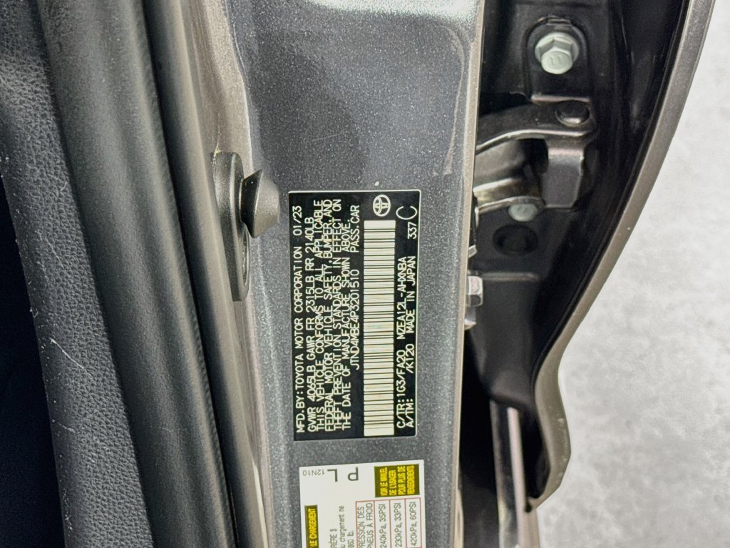 Used 2023 Toyota Corolla SE FWD image 30