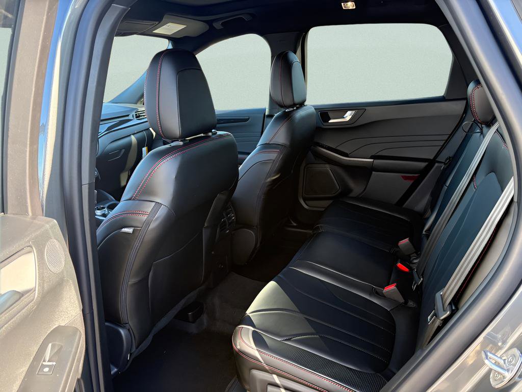 New 2026 Ford Escape ST-Line Elite w/ Premium Technology Package AWD/4WD image 5