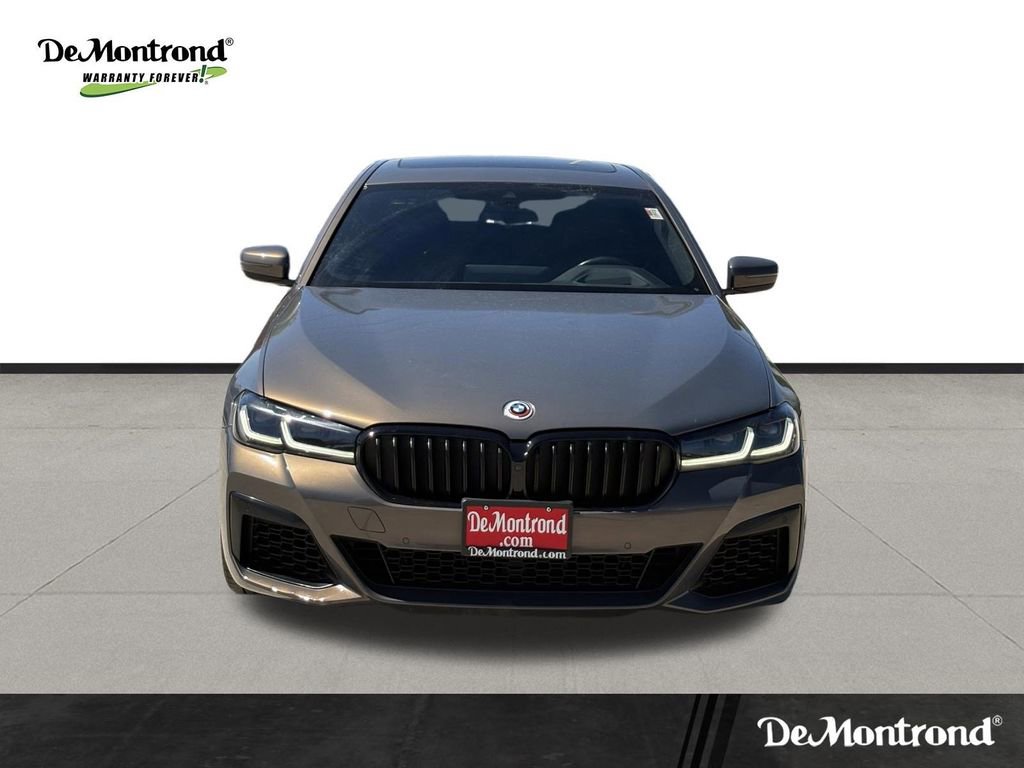 Used 2023 BMW M550i xDrive w/ Executive Package image 2