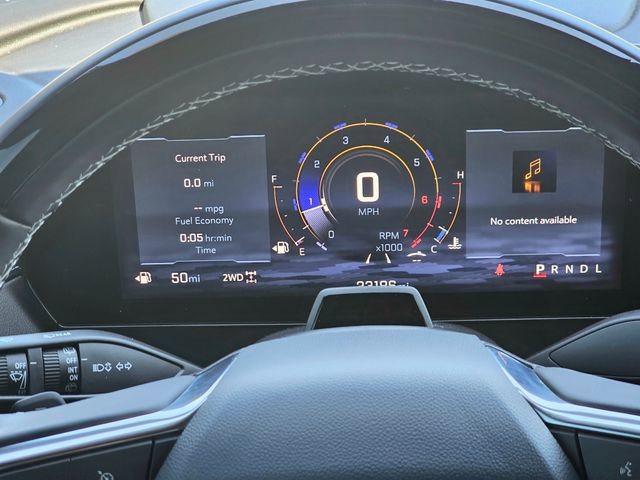 Used 2025 Chevrolet Traverse Z71 w/ Enhanced Driving Package AWD/4WD image 33