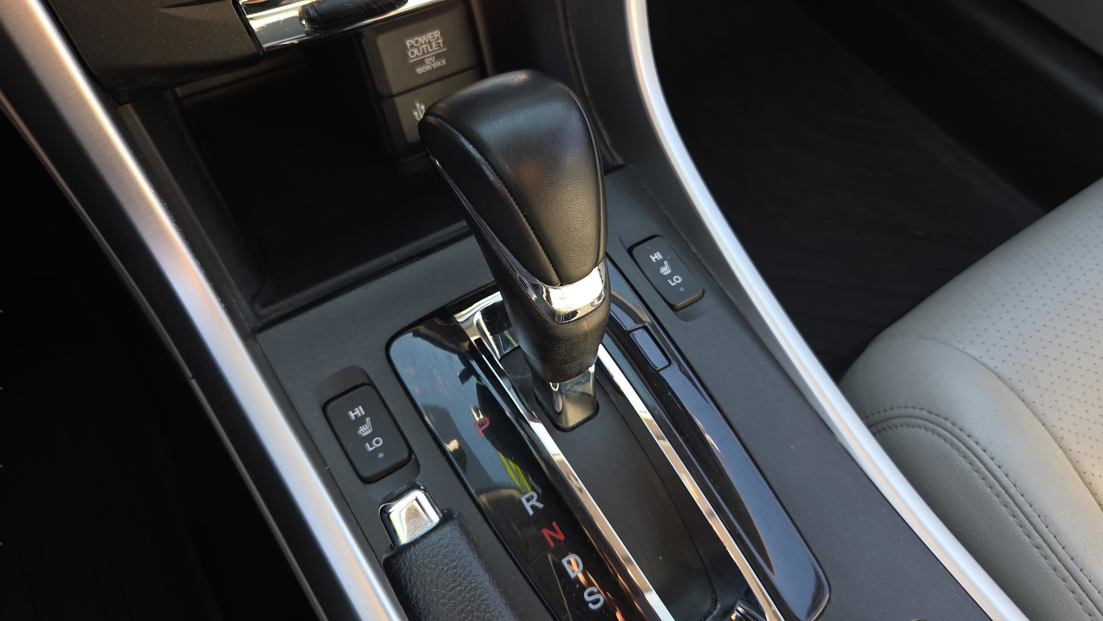 Used 2014 Honda Accord EX-L image 12