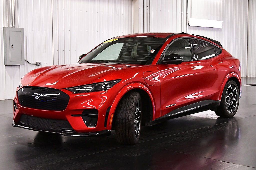 Used 2024 Ford Mustang Mach-E GT image 3