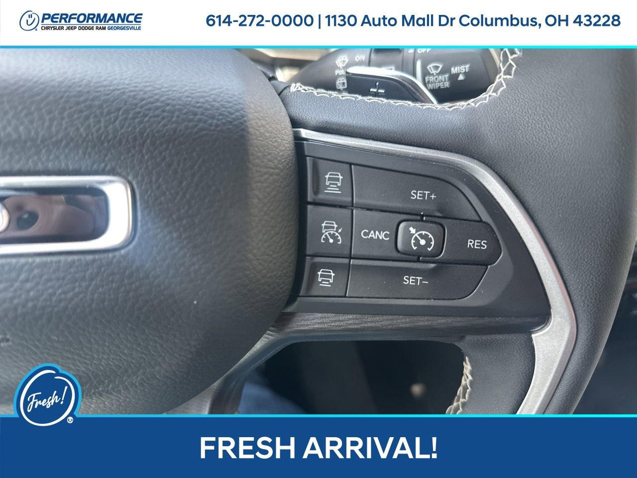 Used 2024 Jeep Grand Cherokee L Laredo w/ Luxury Tech Group I image 15