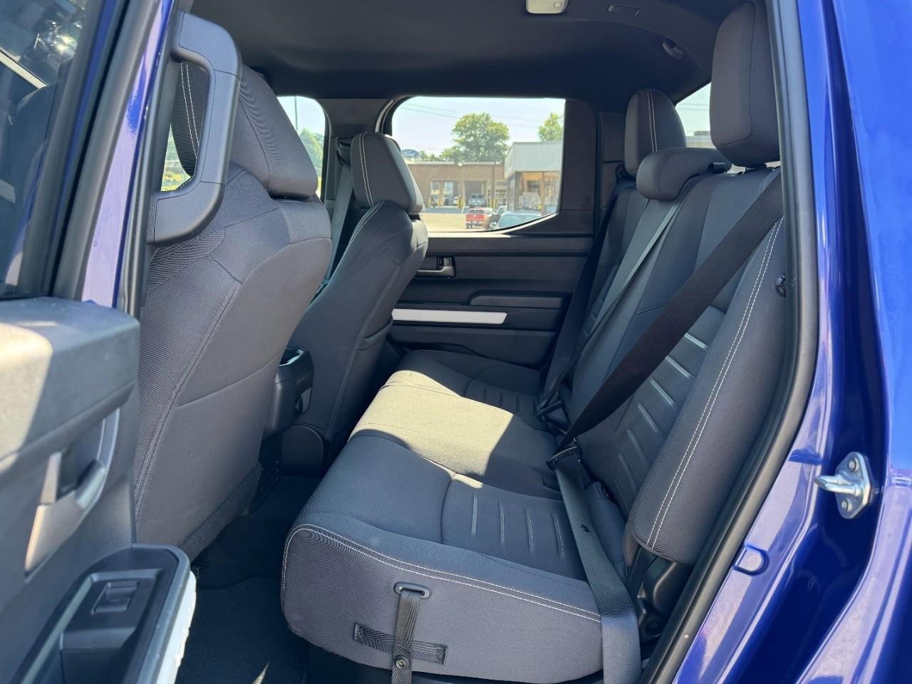 Used 2024 Toyota Tacoma TRD Off-Road image 10