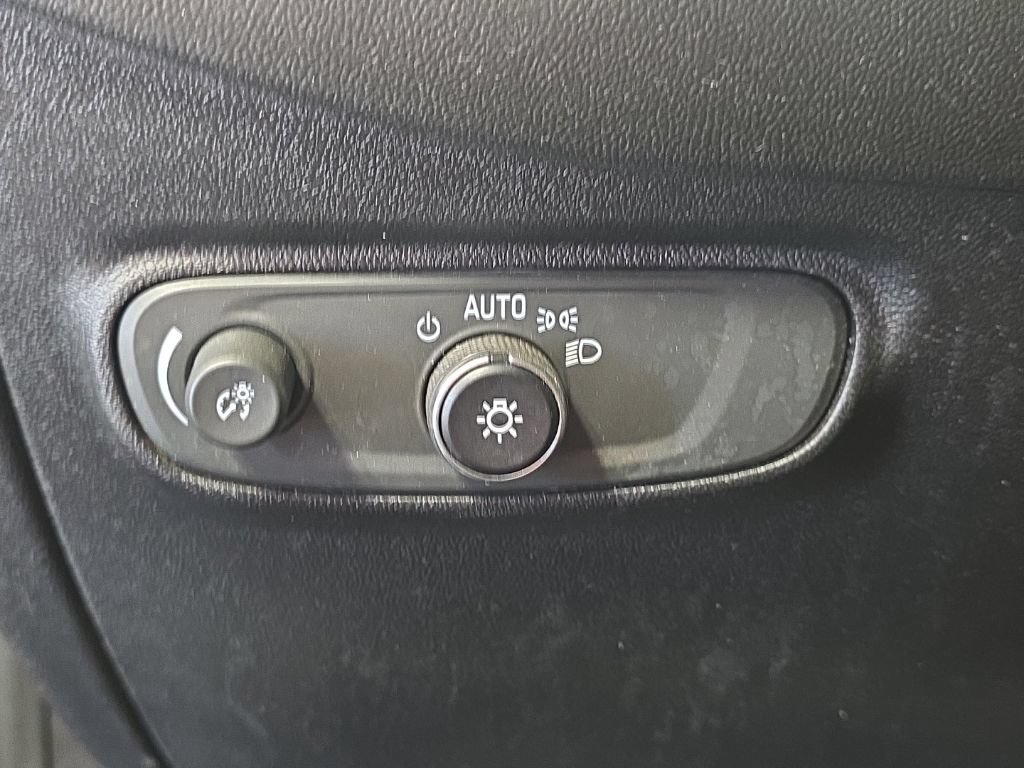 Used 2019 Chevrolet Equinox LT AWD/4WD image 20