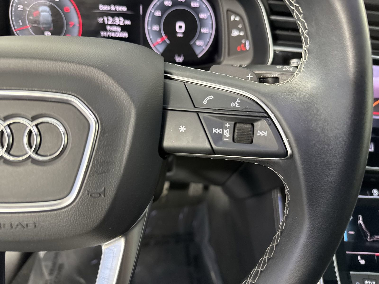 Used 2025 Audi Q7 3.0T Premium Plus image 13