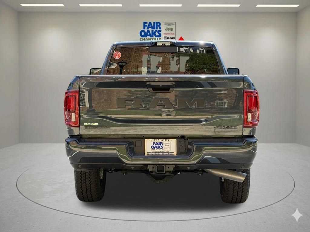 New 2026 RAM 2500 Big Horn AWD/4WD image 8