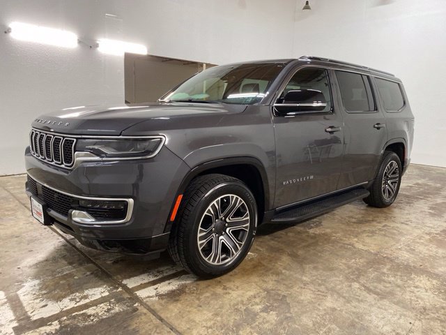 Used 2023 Jeep Wagoneer 4WD w/ Premium Group I image 1