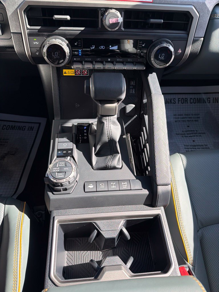 New 2026 Toyota 4Runner Trailhunter AWD/4WD image 33