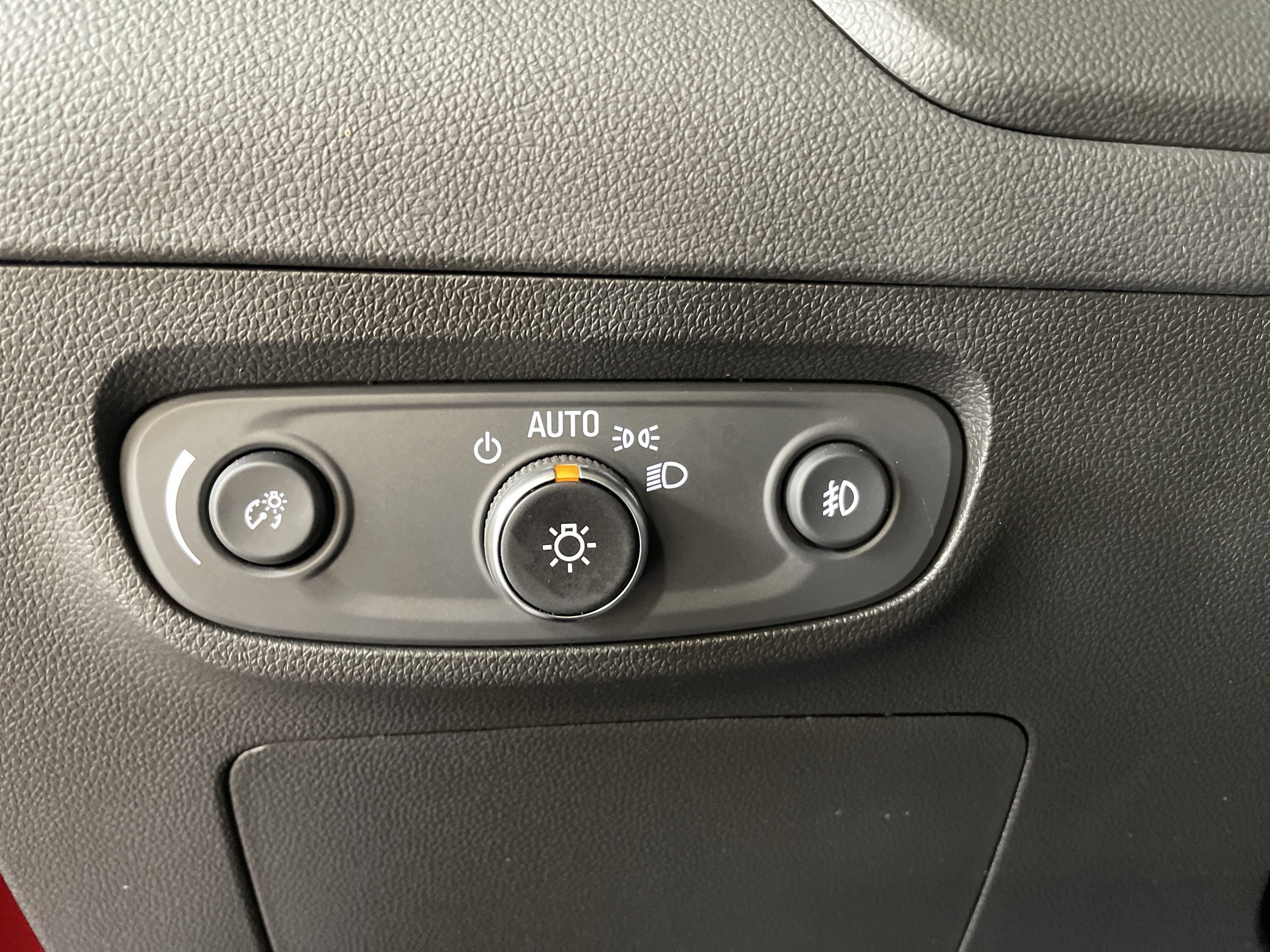 Used 2023 Buick Encore GX Preferred w/ Cold Weather Comfort Package image 16