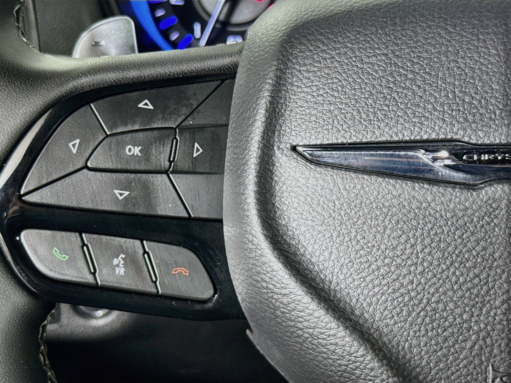 Used 2022 Chrysler 300 S w/ Comfort Group RWD image 11