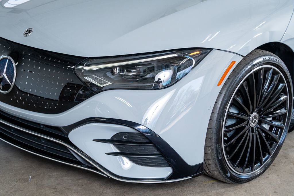 Used 2023 Mercedes-Benz EQE 500 4MATIC Sedan image 12