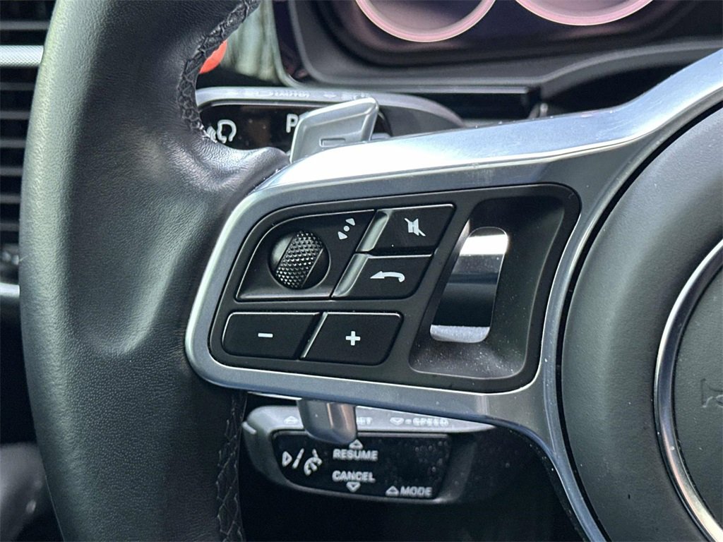 Used 2022 Porsche Cayenne GTS image 23