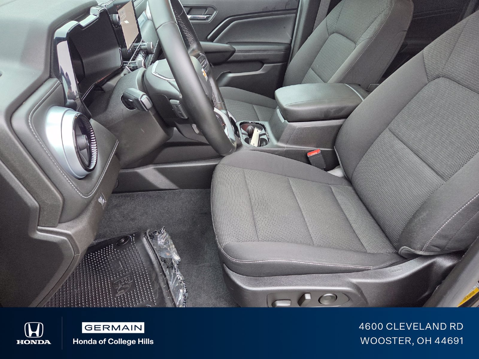 Used 2023 Chevrolet Colorado LT w/ LT Convenience Package II AWD/4WD image 28