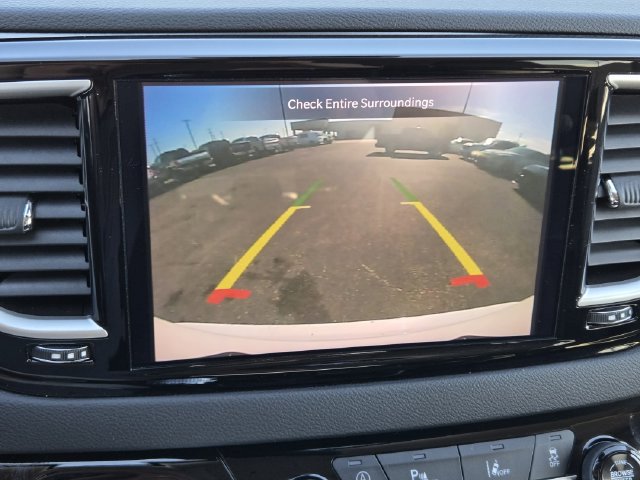 Used 2024 Chrysler Pacifica Touring-L FWD image 18