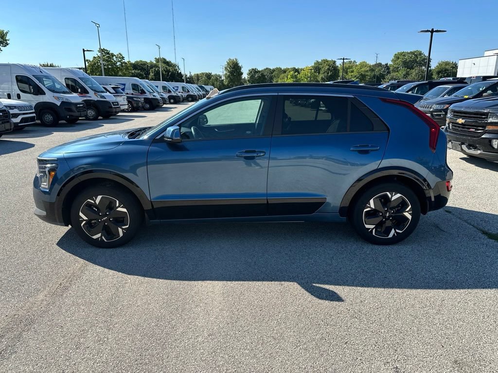 Used 2024 Kia Niro Wind w/ Wind Preserve Package FWD image 10