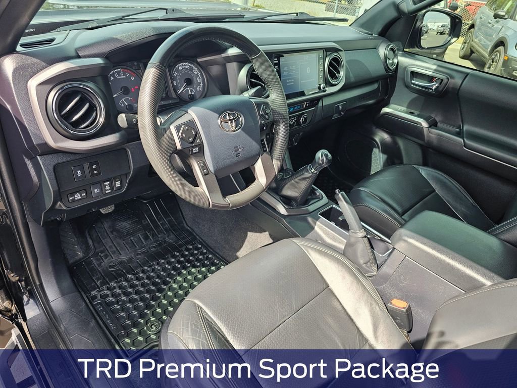 Used 2020 Toyota Tacoma TRD Sport image 2
