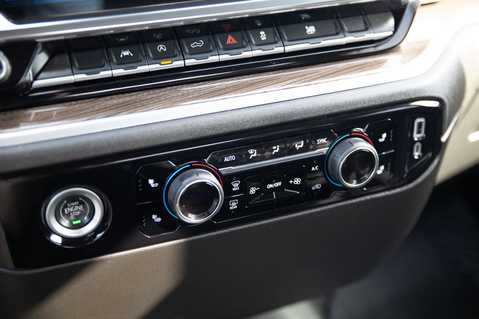 Used 2022 Chevrolet Silverado 1500 RST image 14