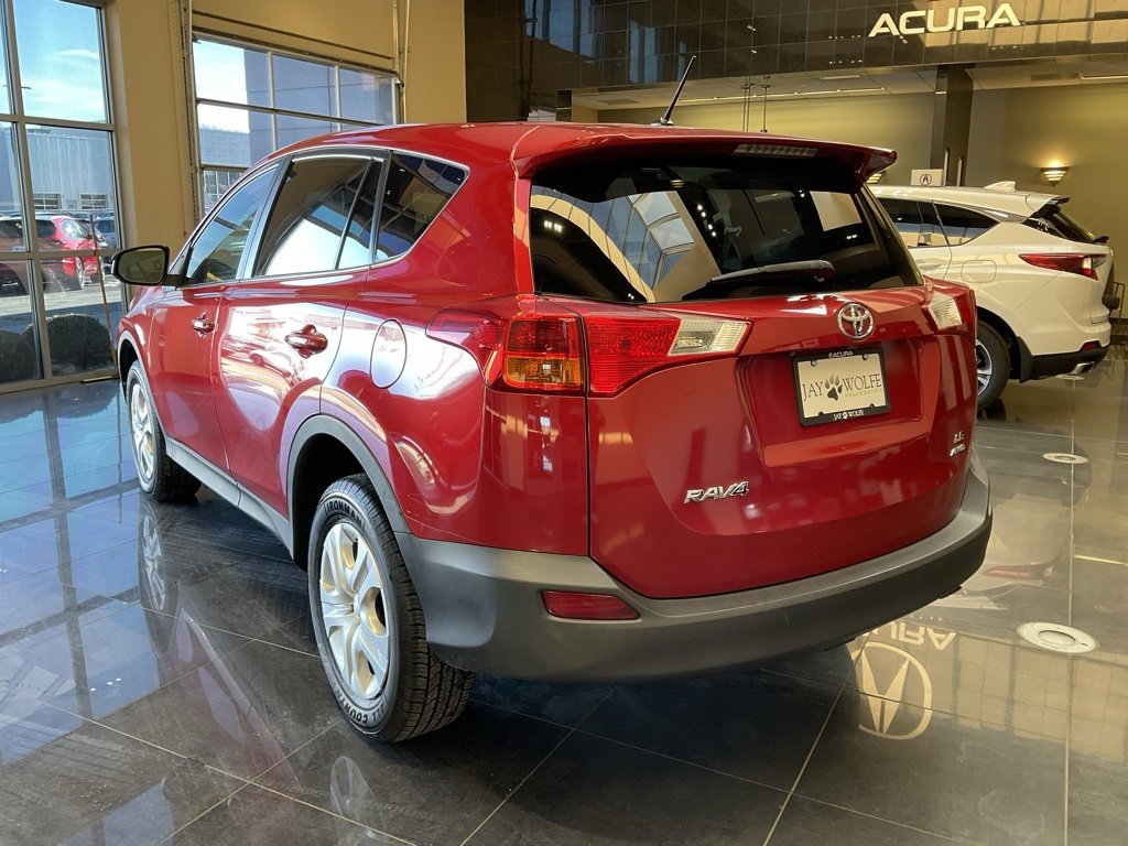 Used 2013 Toyota RAV4 LE image 5