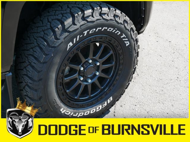 Used 2024 Toyota Tacoma Limited w/ Limited Package (LT) AWD/4WD image 10