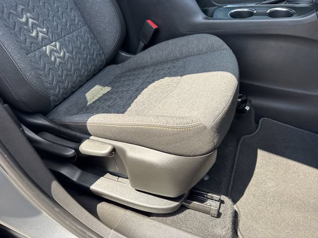 Used 2023 Chevrolet Equinox LT FWD image 23