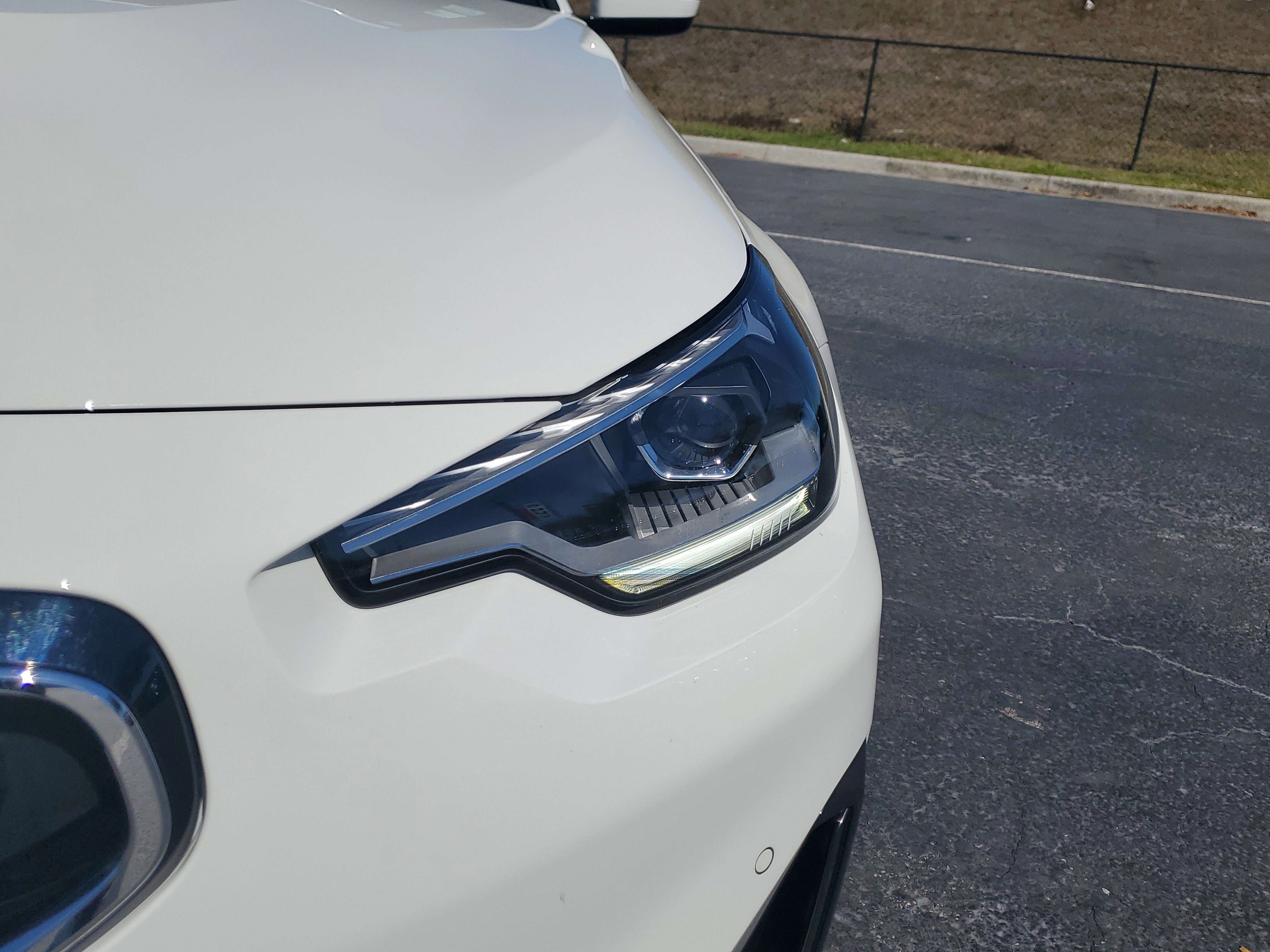 Used 2023 BMW 230i Coupe image 3