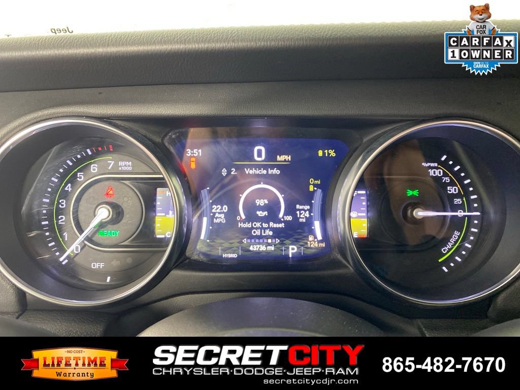 Used 2023 Jeep Wrangler Unlimited Rubicon 4xe w/ Cold Weather Group AWD/4WD image 17