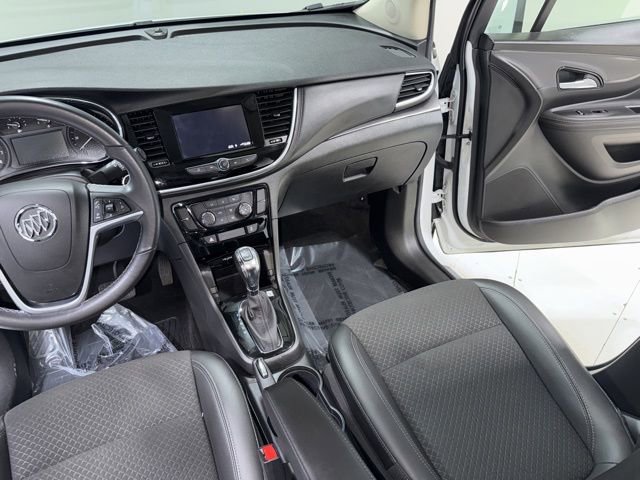 Used 2022 Buick Encore Preferred w/ Safety Package image 18