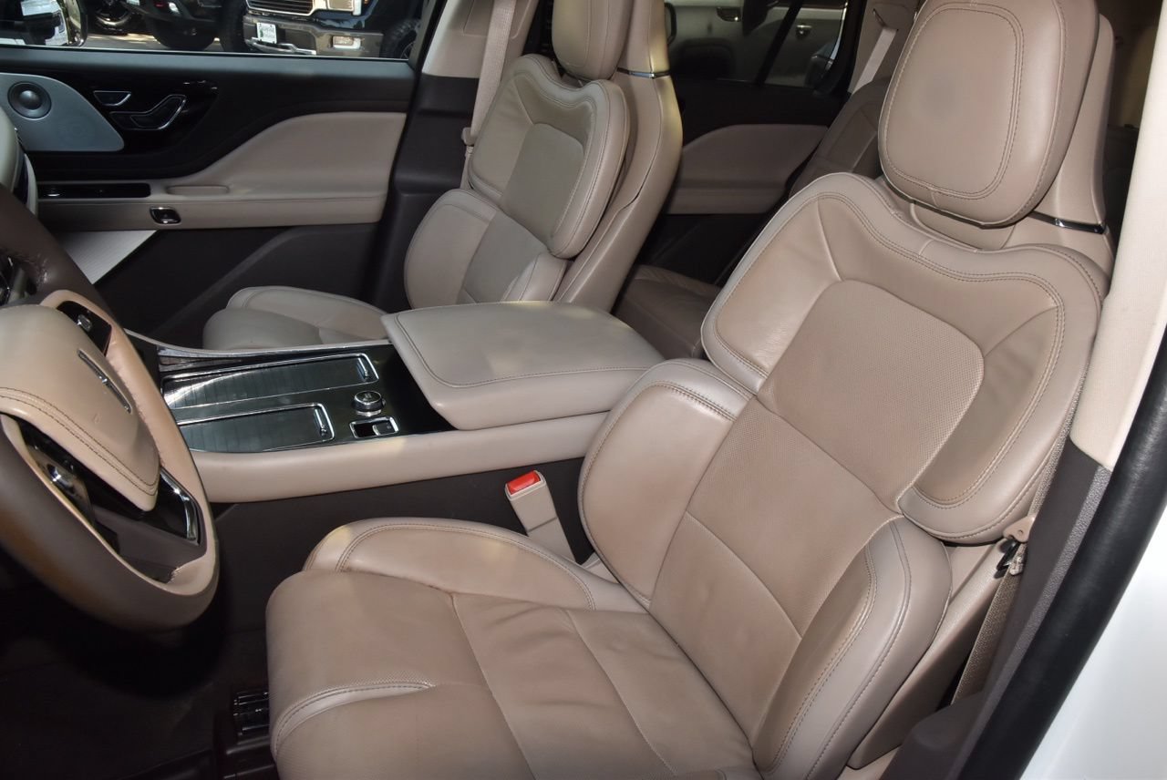 Used 2022 Lincoln Aviator Reserve w/ Equipment Group 201A AWD/4WD image 35