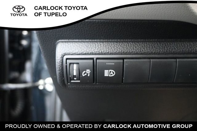 Used 2025 Toyota Corolla LE FWD image 20